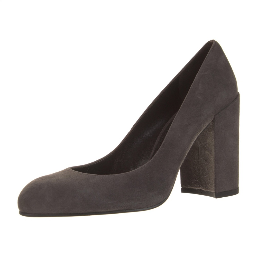 Stuart Weitzman gray suede. Beautiful shoe!